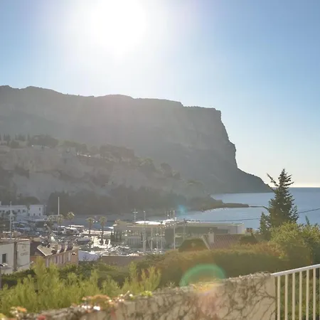 Entre Ciel Et Cassis